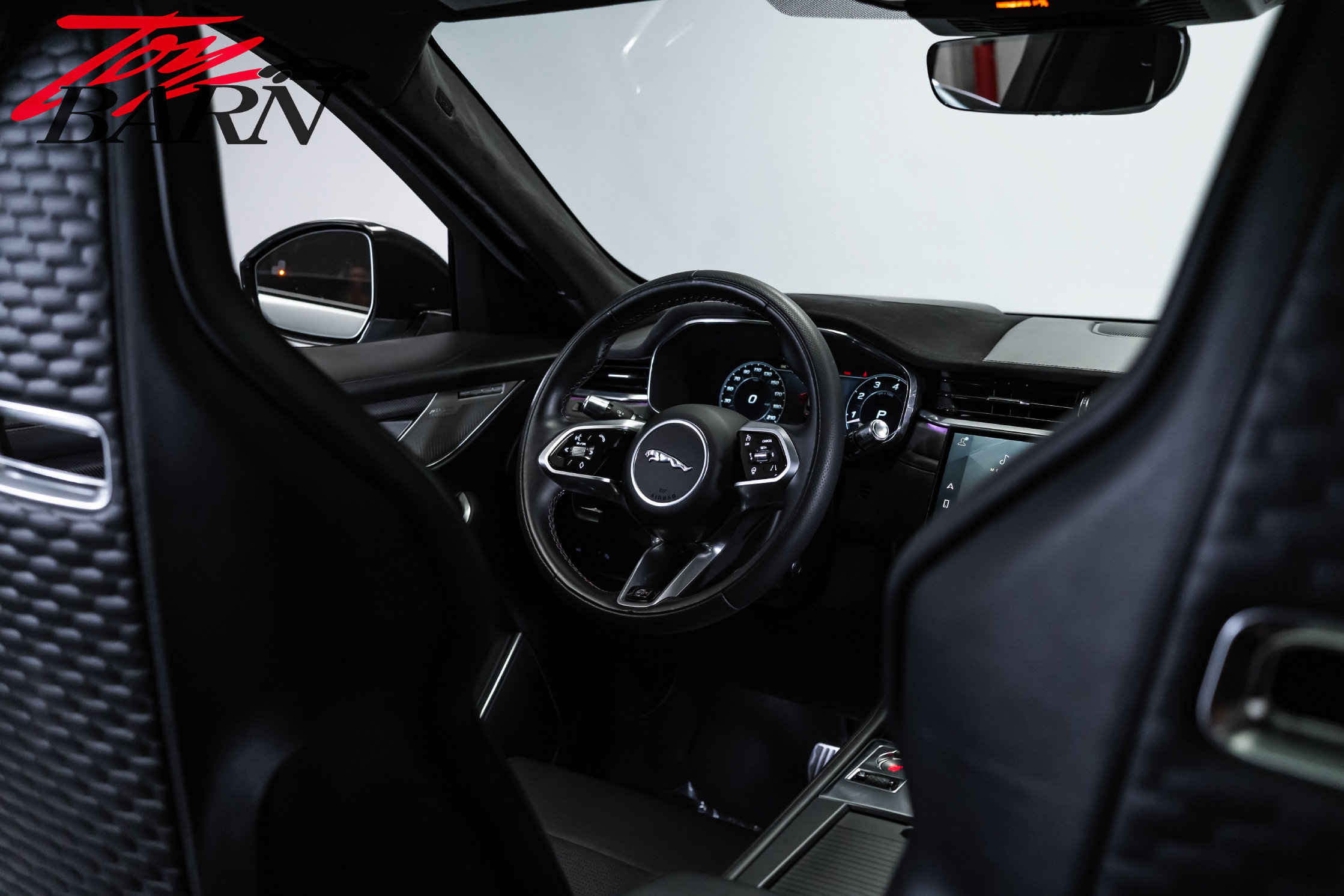 Used 2021 Jaguar F-PACE SVR AWD/4WD image 50