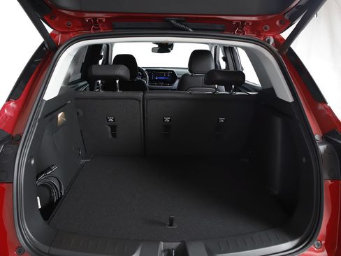New 2026 Chevrolet TrailBlazer LT w/ Convenience Package AWD/4WD image 10