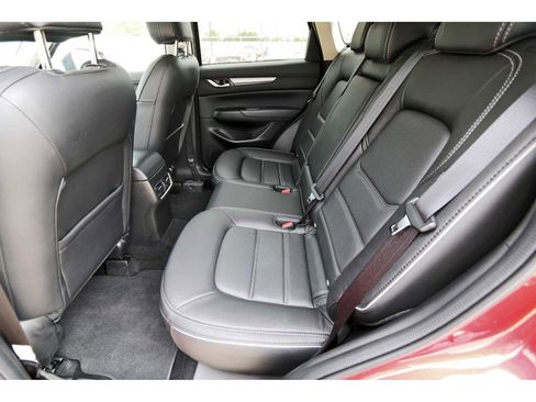 Used 2025 MAZDA CX-5 AWD 2.5 S w/ Preferred Package image 12