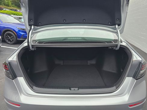 Used 2025 Honda Accord LX image 16