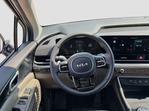 New 2026 Kia Carnival LXS FWD image 21