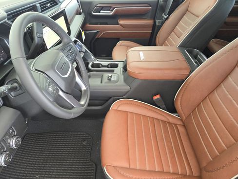 New 2026 GMC Sierra 3500 Denali Ultimate image 10