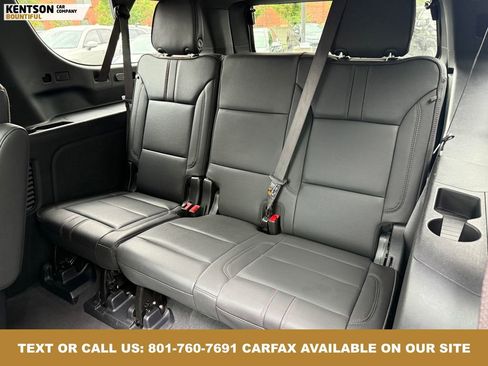 Used 2025 Chevrolet Suburban RST image 38