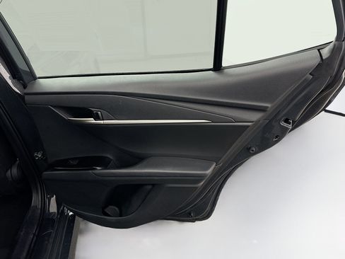 Used 2025 Toyota Camry LE image 31