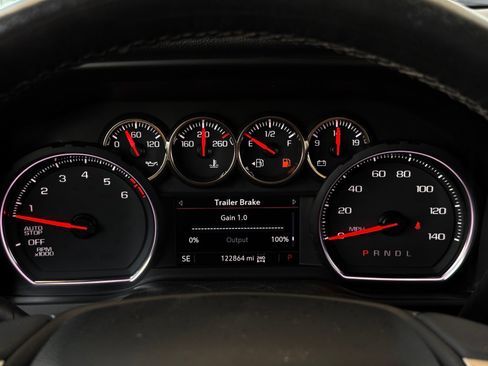 Used 2019 Chevrolet Silverado 1500 LT Trail Boss AWD/4WD image 35