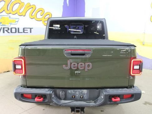 Used 2022 Jeep Gladiator Rubicon w/ Dual Top Group AWD/4WD image 7