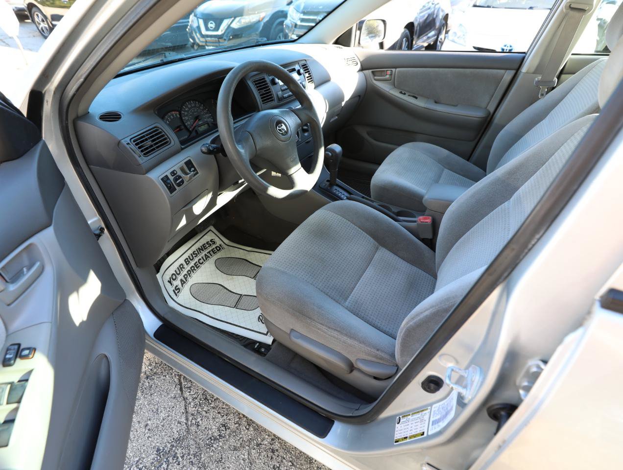 Used 2007 Toyota Corolla CE w/ Upgrade Pkg FWD image 15