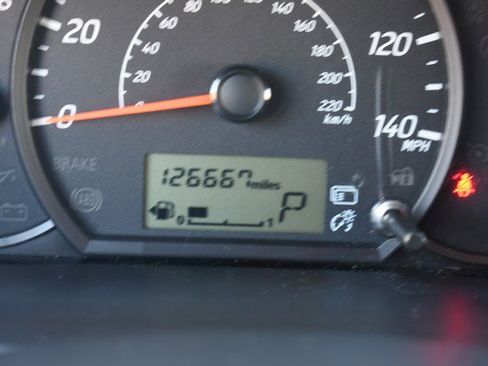 Used 2015 Mitsubishi Mirage DE image 32