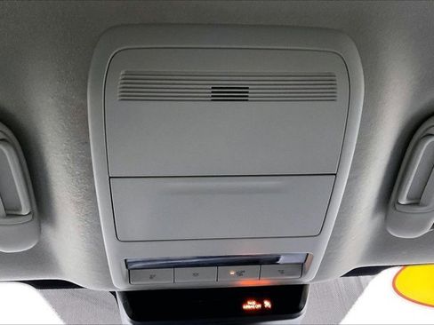 Used 2024 MAZDA CX-30 AWD 2.5 S w/ Select Sport Pkg image 32