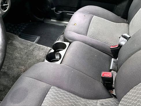 Used 2011 GMC Canyon SLE AWD/4WD image 15