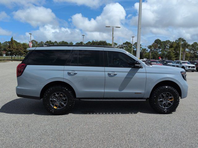 Used 2025 Ford Expedition Tremor AWD/4WD image 4