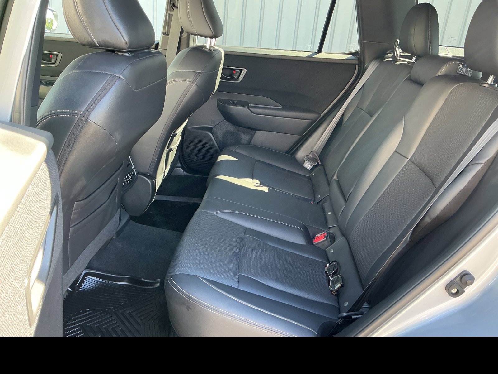 Certified 2026 Subaru Outback Limited AWD/4WD image 25