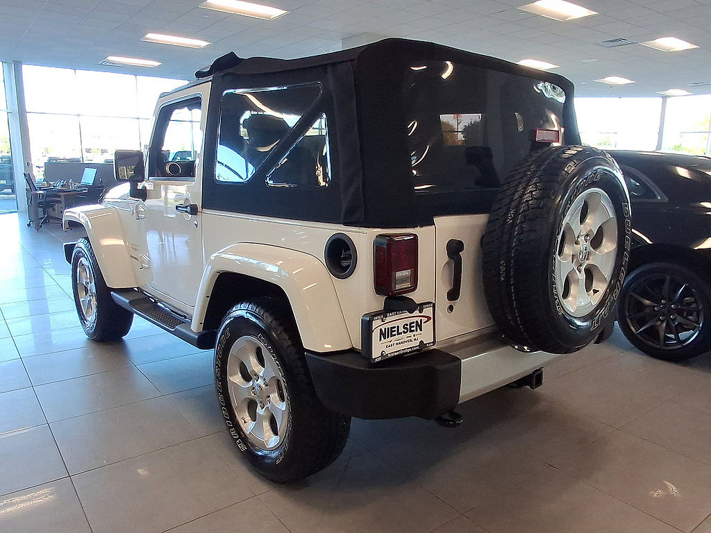Used 2014 Jeep Wrangler Sahara w/ Dual Top Group AWD/4WD image 6