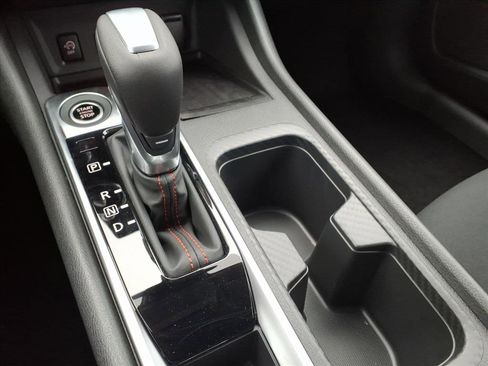 New 2025 Nissan Sentra SR image 9