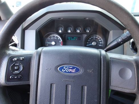 Used 2011 Ford F250 XLT w/ XLT Interior Pkg AWD/4WD image 15