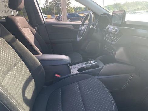 Used 2025 Ford Escape Active image 14