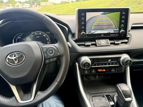 Used 2020 Toyota RAV4 XSE AWD/4WD image 13