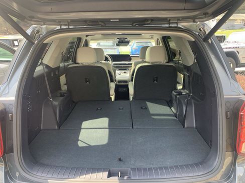 Used 2024 Hyundai Palisade Limited image 15