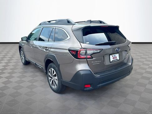 Certified 2024 Subaru Outback Premium AWD/4WD image 35