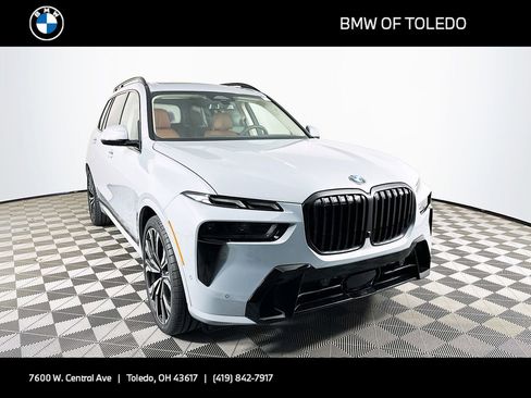 New 2026 BMW X7 xDrive40i w/ Executive Package image 1