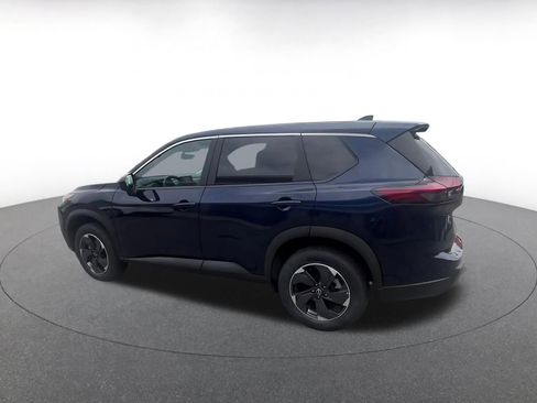 Used 2025 Nissan Rogue SV AWD/4WD image 10