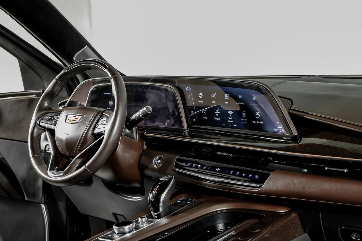 Used 2023 Cadillac Escalade ESV Sport Platinum AWD/4WD image 24