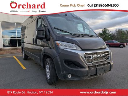 New 2026 RAM ProMaster 2500 w/ Quick Order Package 22G SLT