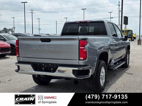 Used 2025 Chevrolet Silverado 2500 LTZ w/ LTZ Convenience Package AWD/4WD image 8