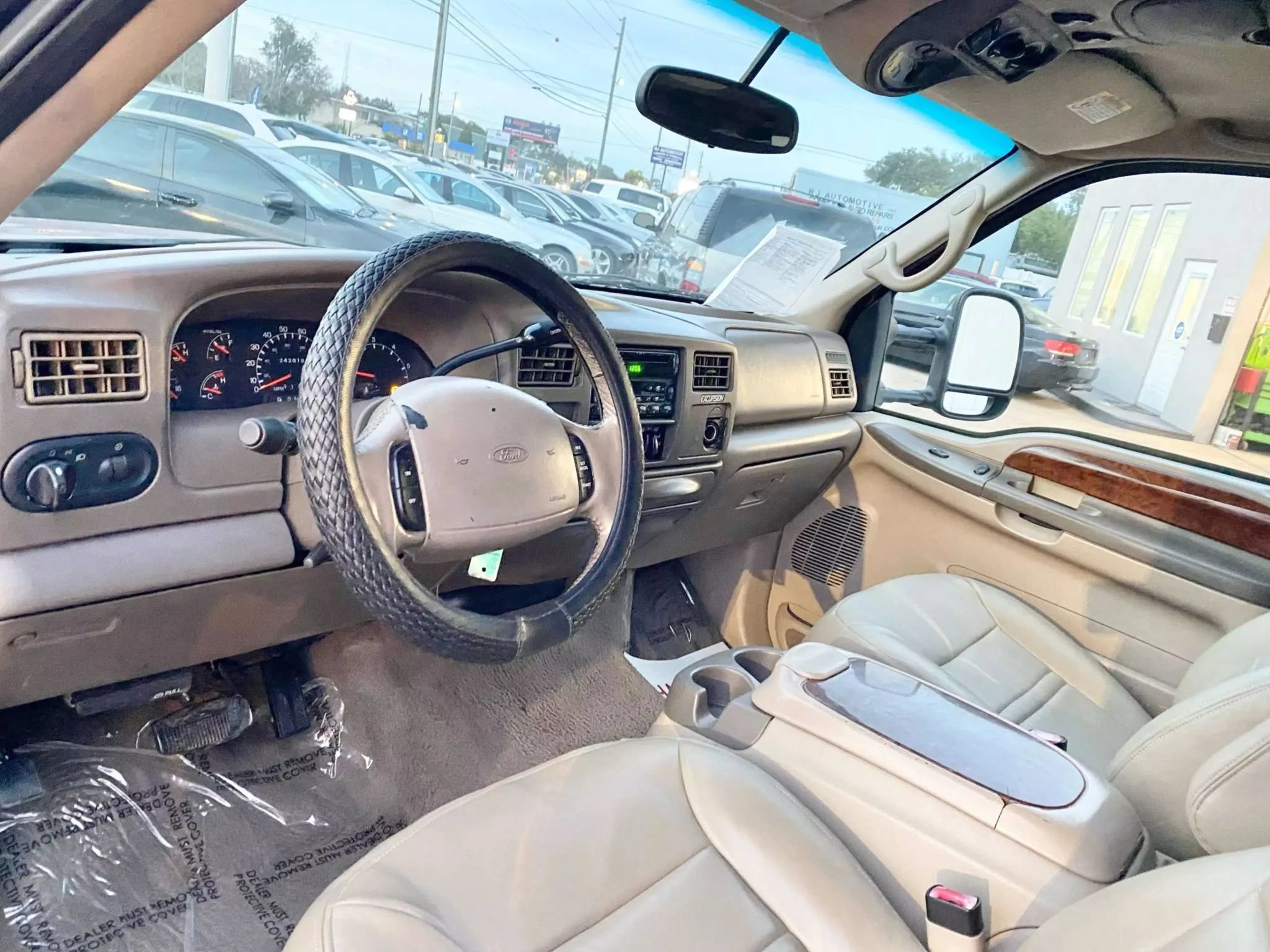 Used 2000 Ford Excursion Limited AWD/4WD image 11