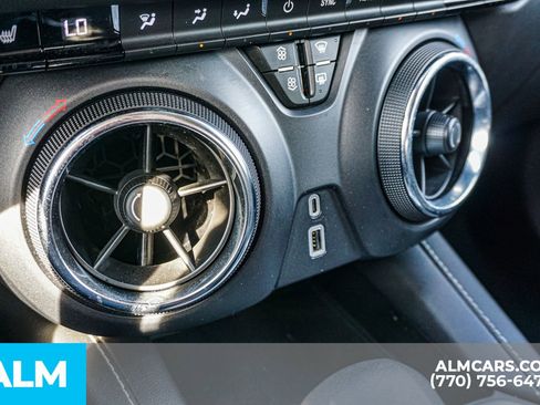 Used 2025 Chevrolet Blazer LT image 41