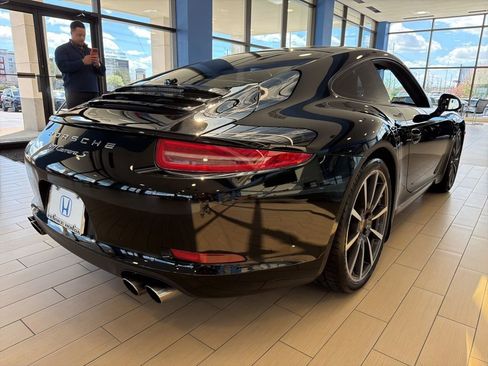 Used 2014 Porsche 911 Carrera S image 5