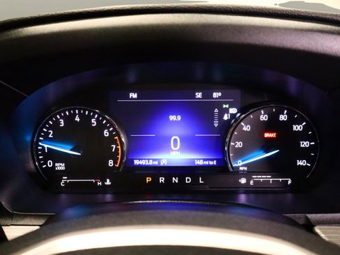 Used 2023 Ford Explorer XLT w/ Equipment Group 202A image 13