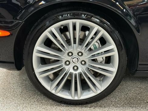 Used 2005 Jaguar XJ8 RWD image 39