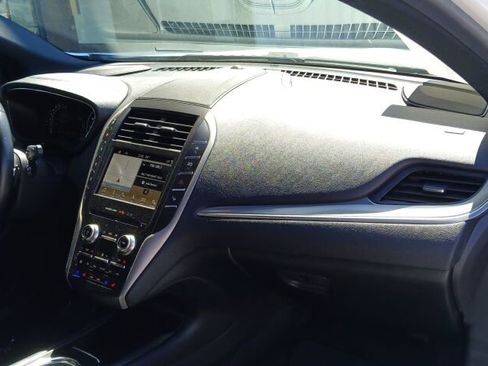 Used 2019 Lincoln MKC Reserve w/ MKC Technology Package image 23