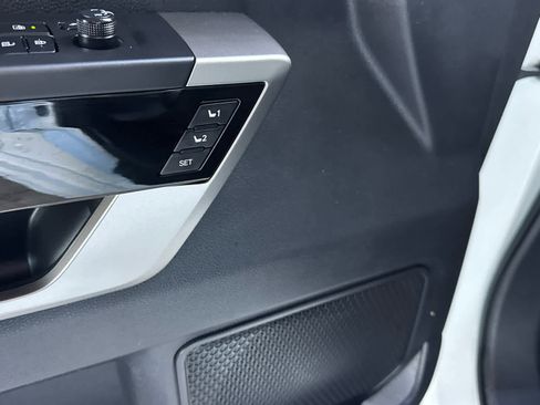 Used 2023 Toyota Tundra Limited image 10