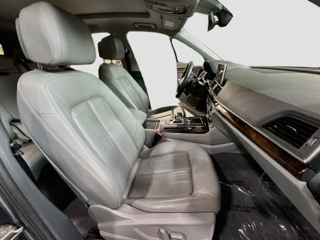 Used 2019 Audi Q5 2.0T Premium Plus AWD/4WD image 34