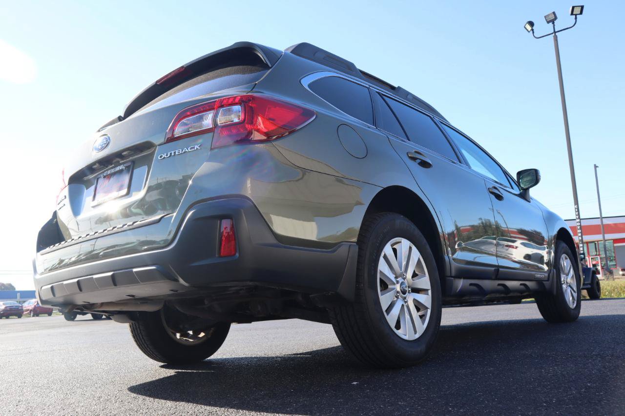 Used 2019 Subaru Outback 2.5i Premium w/ Popular Package #2 AWD/4WD image 18