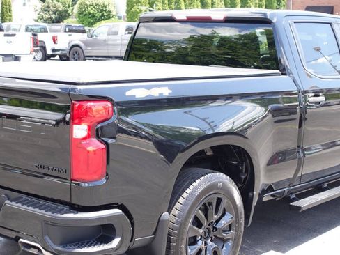 Used 2021 Chevrolet Silverado 1500 Custom AWD/4WD image 12