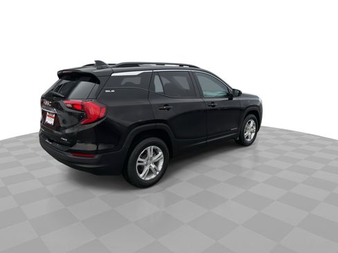 Used 2021 GMC Terrain SLE w/ Driver Convenience Package image 8