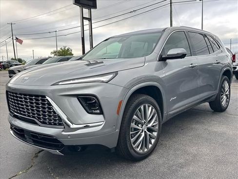 New 2026 Buick Enclave Avenir w/ Super Cruise Package FWD image 5