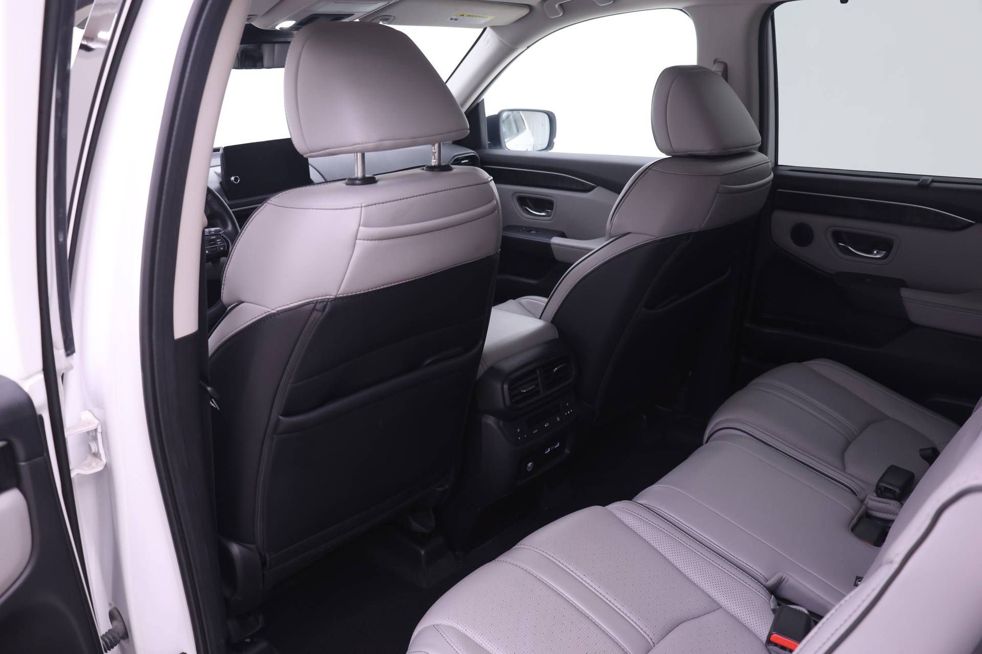 Certified 2023 Honda Pilot Elite image 11