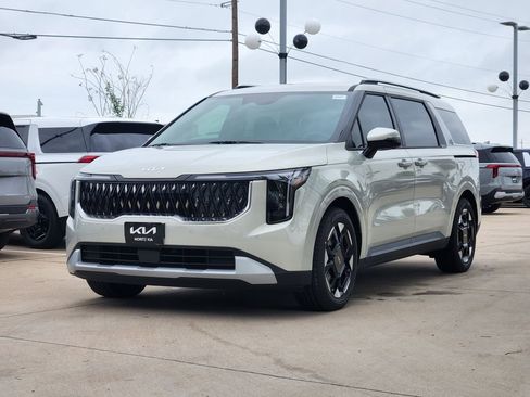 New 2026 Kia Carnival EX FWD image 2