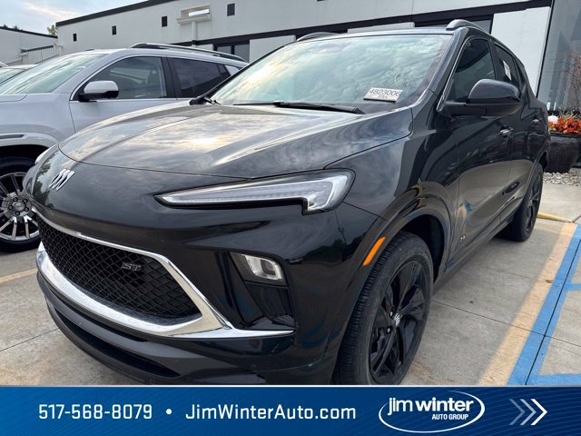 Used 2025 Buick Encore GX Sport Touring AWD/4WD image 2