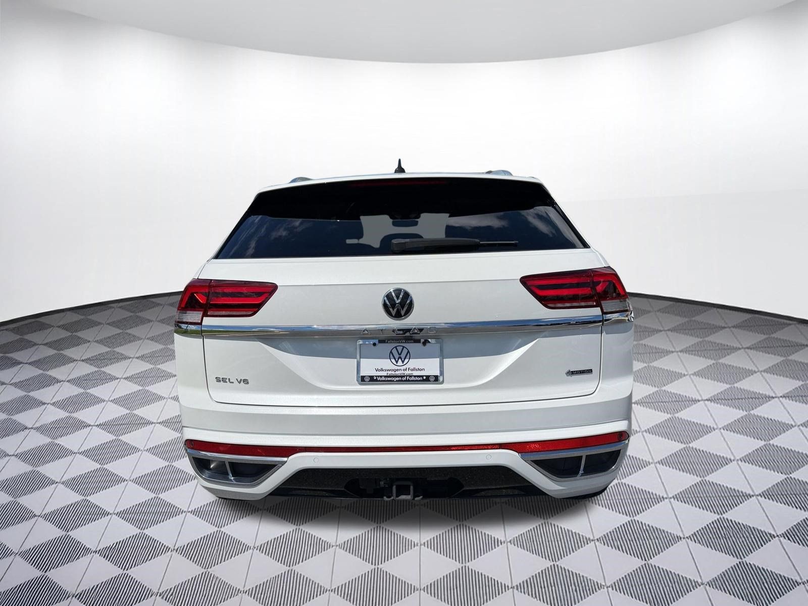 Certified 2023 Volkswagen Atlas Cross Sport SEL Premium R-Line AWD/4WD image 10