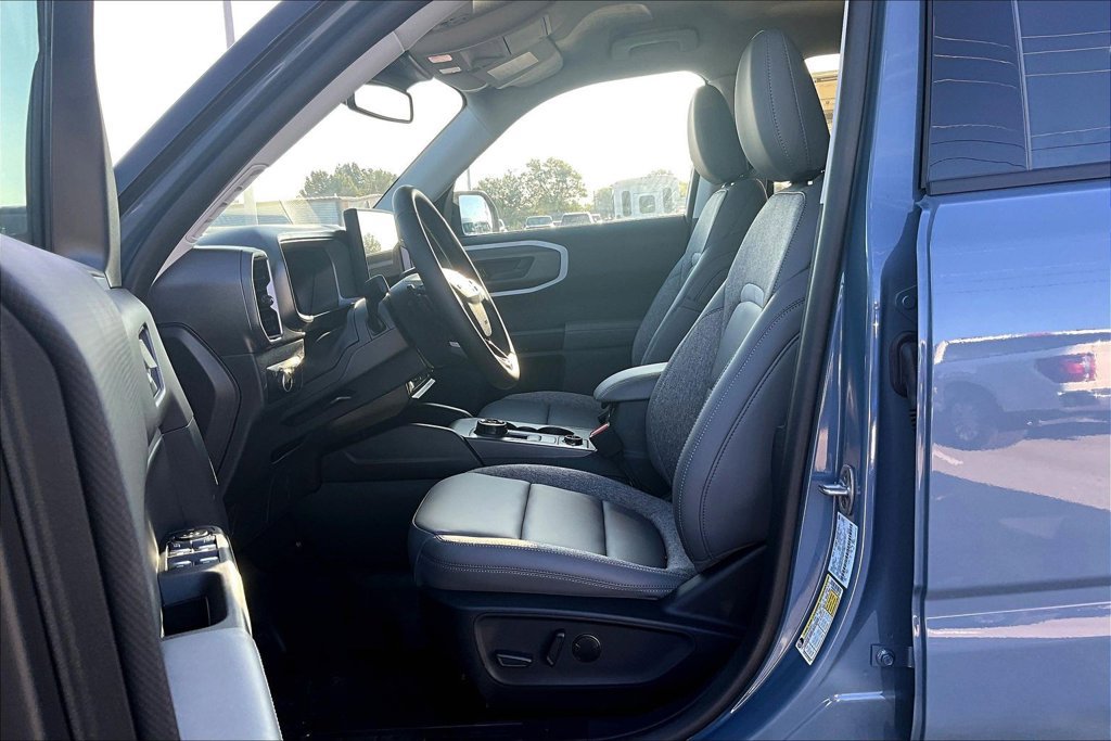 New 2026 Ford Bronco Sport Badlands AWD/4WD image 9