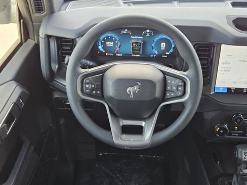 New 2025 Ford Bronco 4-Door image 11