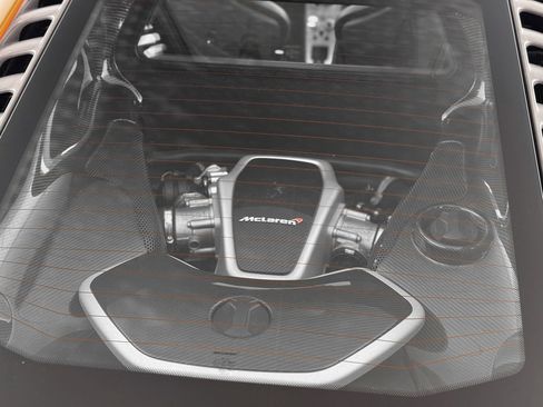 Used 2013 McLaren MP4-12C Coupe image 35