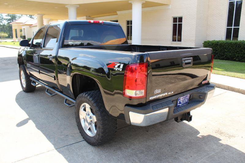 Used 2014 GMC Sierra 2500 SLE w/ SLE Preferred Package AWD/4WD image 12