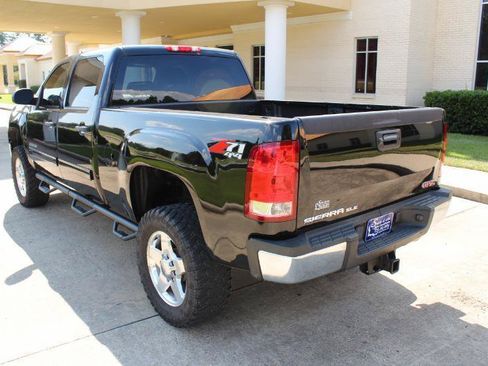 Used 2014 GMC Sierra 2500 SLE w/ SLE Preferred Package AWD/4WD image 12