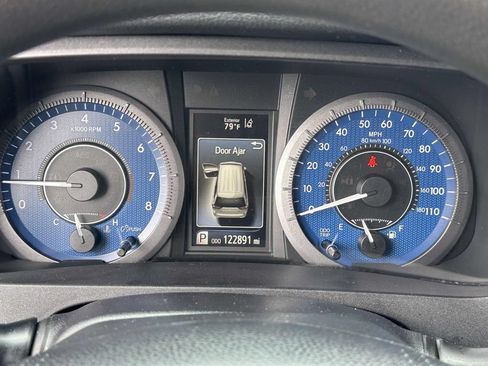 Used 2020 Toyota Sienna LE FWD image 24